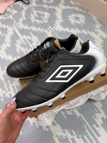 Bnwt umbro calcio - umbro, football
