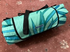 Picnic blanket large camping Songmics 290cm x 190cm green