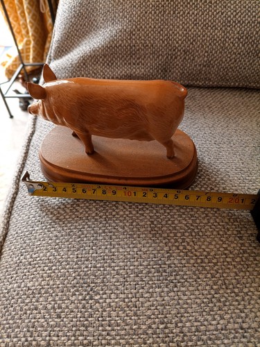 Not beswick pottery pig a - not, pottery,pig