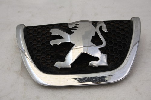 Peugeot 207 front bumper badge - bumper,