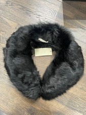 Women's Black Faux Fur Collar