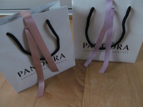 Pandora carrier bags 18 x - x,