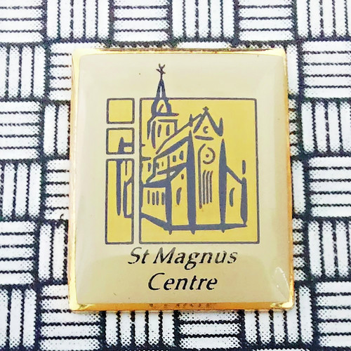 Vintage magnus centre - st,