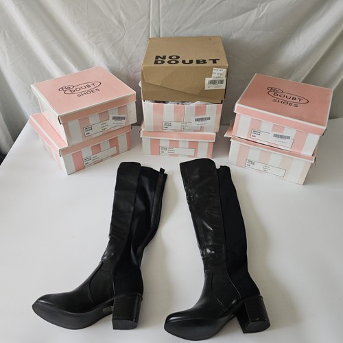 Doubt shoes knee high - knee,