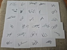 29 Signed Luton Town Football