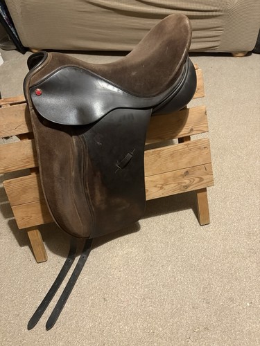 Albion legend dressage saddle - albion,