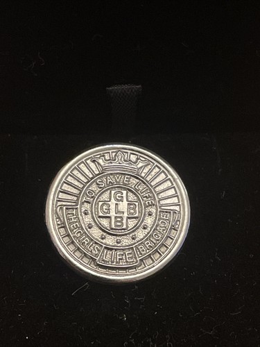 Girls brigade save - save, pin