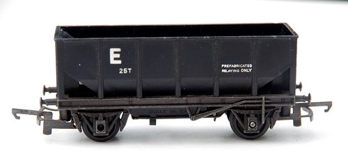 Hornby r214 engineers wagon - hornby,