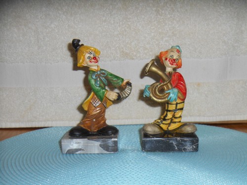 Two vintage clowns - clowns, with