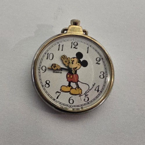 Vintage lorus quartz disney - lorus,