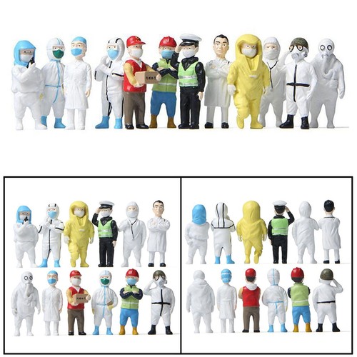 Resin miniature people - resin, figures