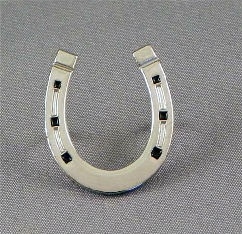 Horse show enamel - horse, pin