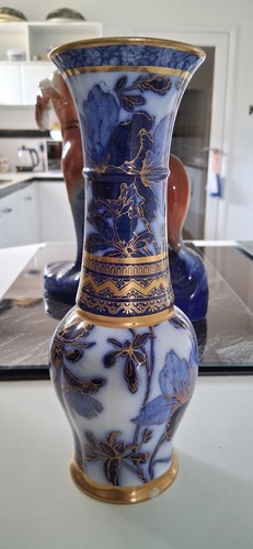 Antique wedgewood blue and - antique,