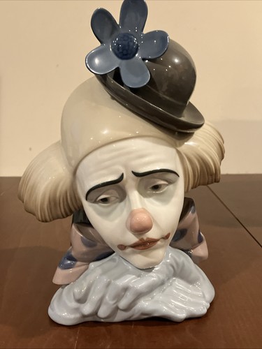 Stunning lladro sad - clown, head