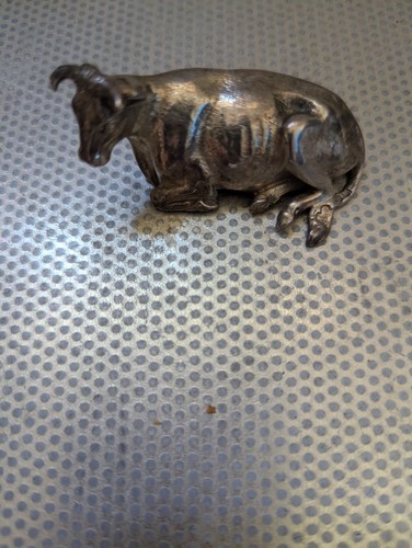 Antique silver cow - antique,, 38g.