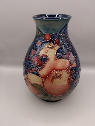 Moorcroft vase finches - moorcroft, vase,
