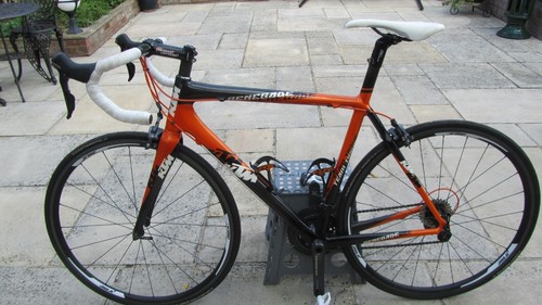 Carbon road race bike - carbon,