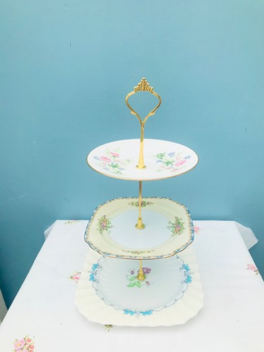 Pretty tier cake stand - pretty,