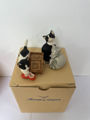 Sherratt simpson tuxedo - sherratt,