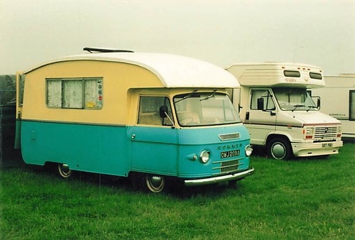 Old motorhome vintage - motorhome, photo