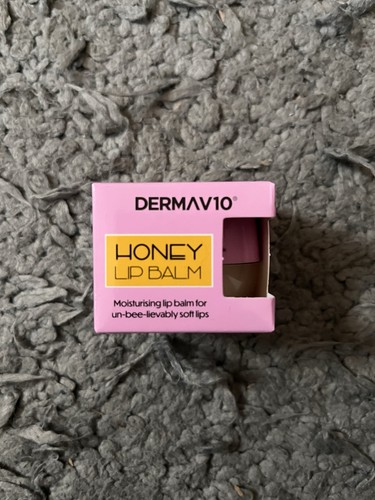 Derma v10 lip - derma,