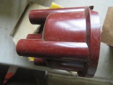 VOLVO 121, 122, 123, 142, 144, 145, 1800   DISTRIBUTOR CAP  N.O.S,