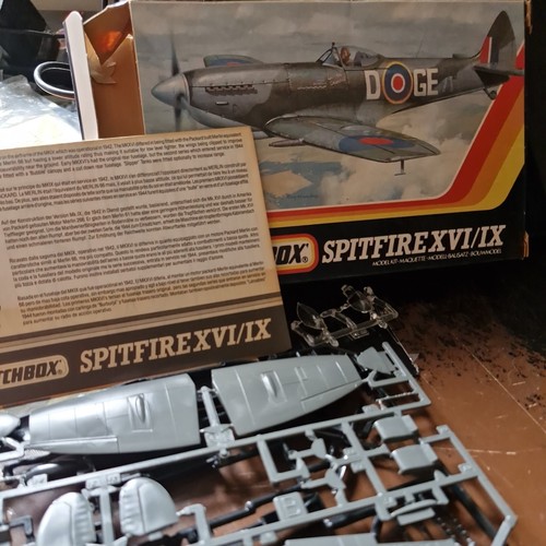 Matchbox spitfire mk xvi - matchbox,