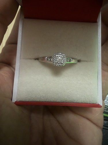 9ct white gold 04ct diamond - white,
