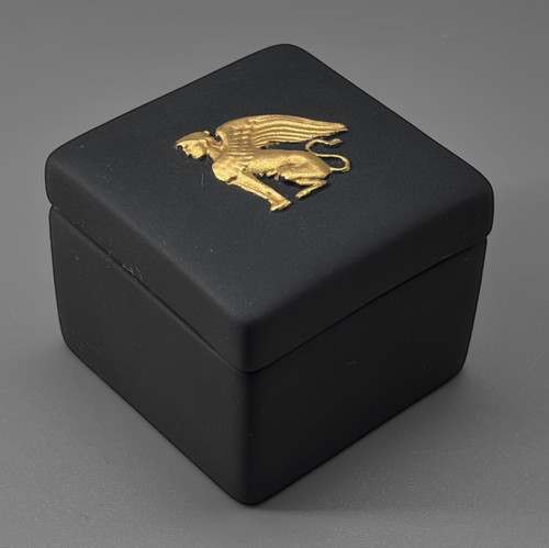 Wedgwood jasperware black - jasperware, black/gold
