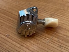 Danelectro 'D' Logo Tuning Peg
