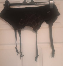 Black Lace And Satin Suspender Belt Size 31-32 (Approx UK 16-20)