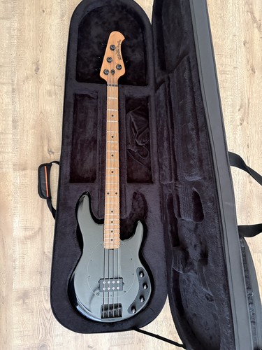 Ernie ball music man - music,