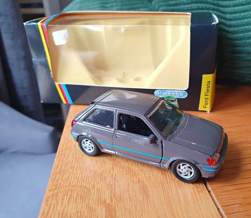 Ford fiesta xr2i - xr2i, 1:43
