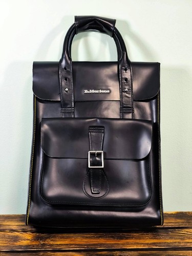 Martens large black - black, smooth