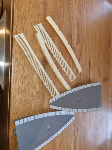 Hornby platform ramps - 2x,