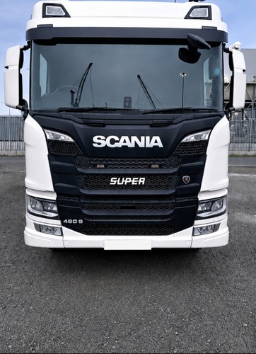 Scania super badge white - , –