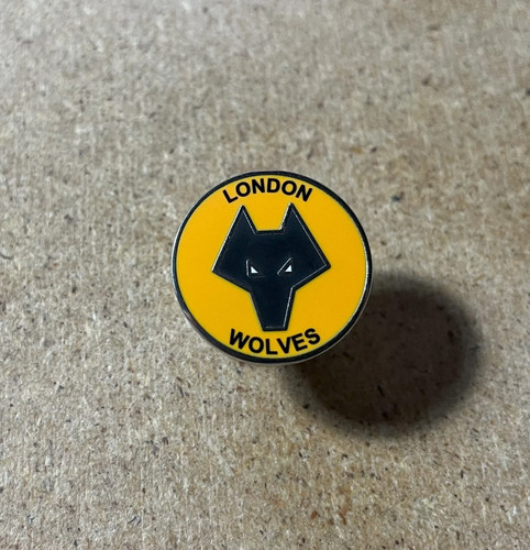 Wolves london enamel - wolves,
