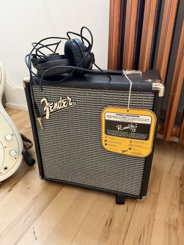 Fender rumble - fender, 15