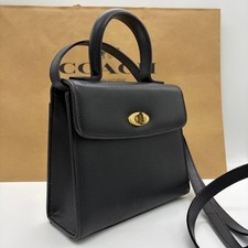 COACH 4413 Turn Lock Madison