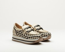 SoftWaves Women's Christa