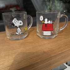 VINTAGE FRENCH GLASS SNOOPY MUGS x 2 Peanuts & Woodstock 1980s