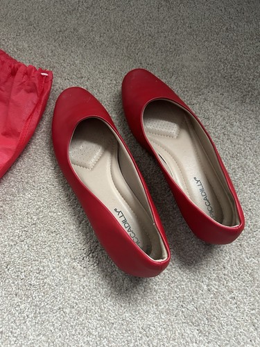Cabin crew shoes used - cabin,