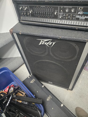 Peavey bass cabinet - (vintage),