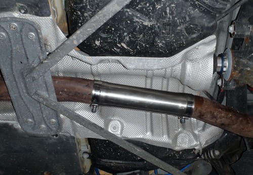 Bmw m235i centre resonator - centre,