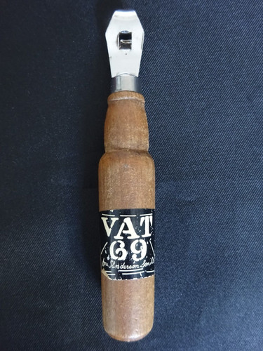 Vat scotch whisky - 69, wood