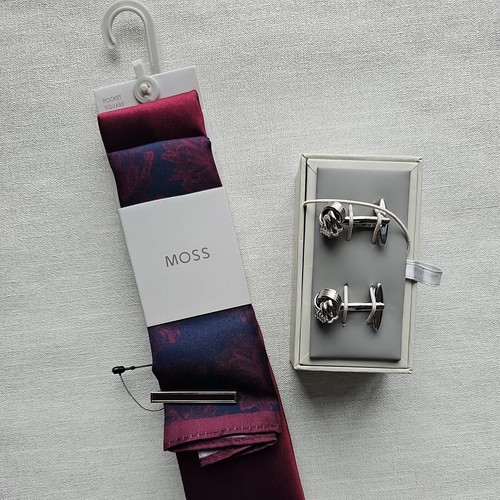 Moss pocket square tie - pocket,