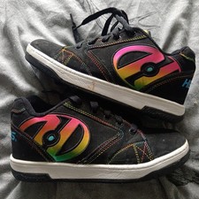 Girls Heeleys Size 4