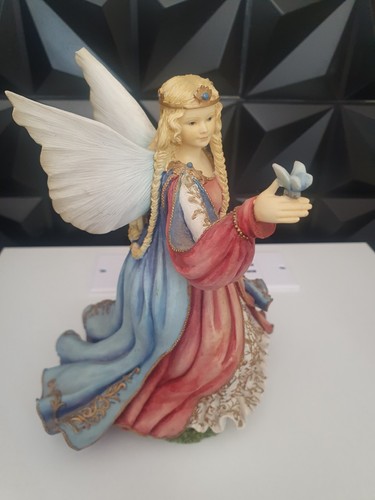 The fairy princess figurine