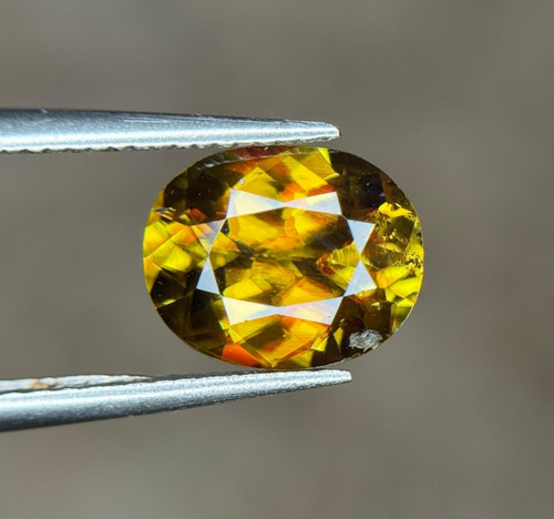 Sphene titanite - 1.50,