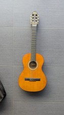 Valencia Classical Guitar 3/4 Size with Case